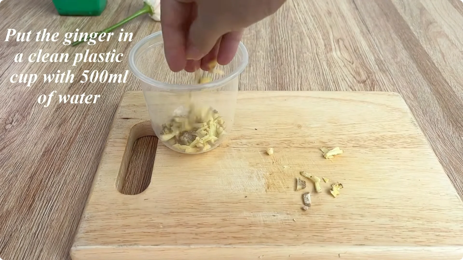 How One Cup Helped a Rose Branch Bloom Unexpectedly screenshot 3