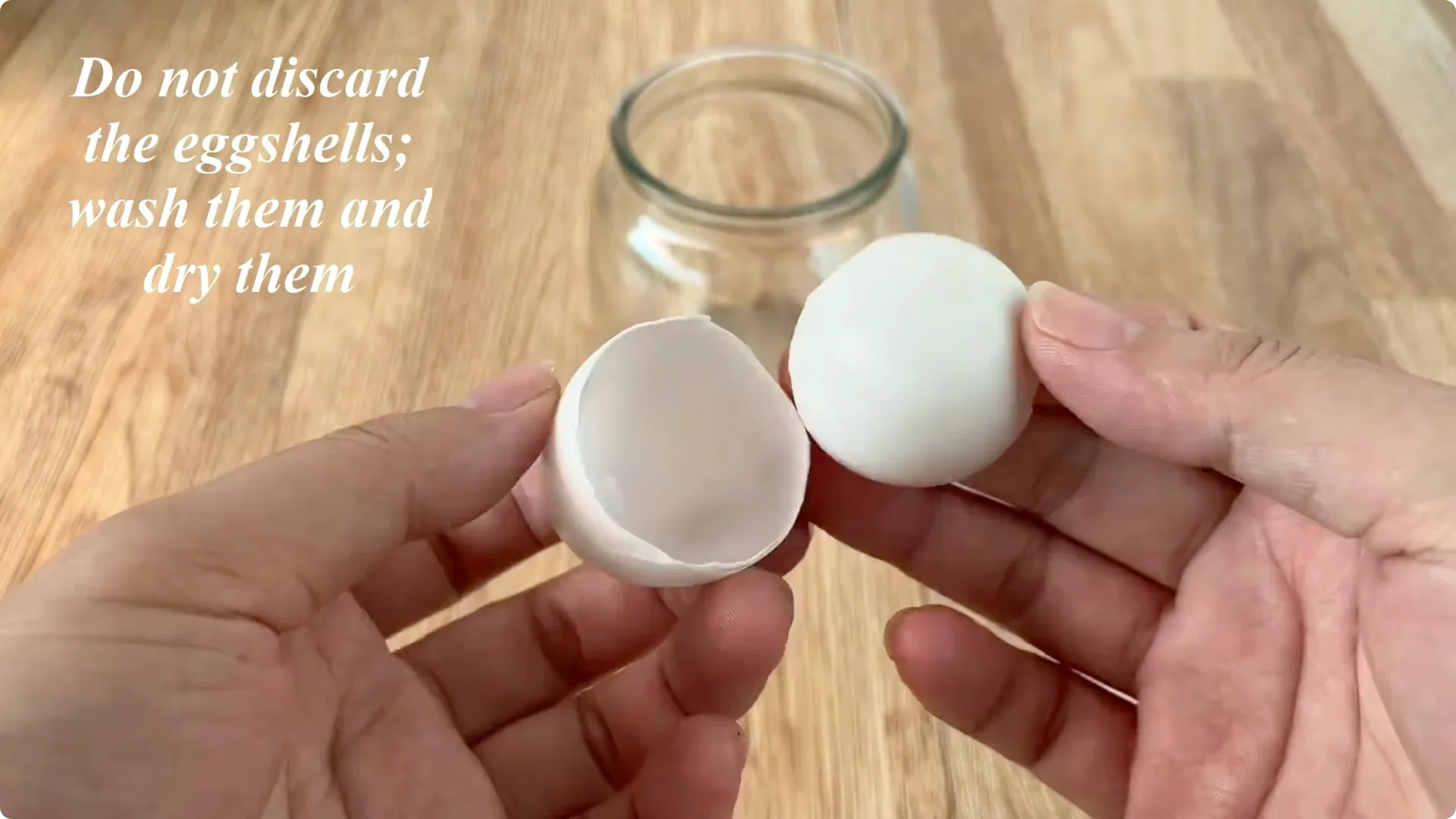 How One Egg Can Transform Your Rose Plant’s Roots and Blooms screenshot 2