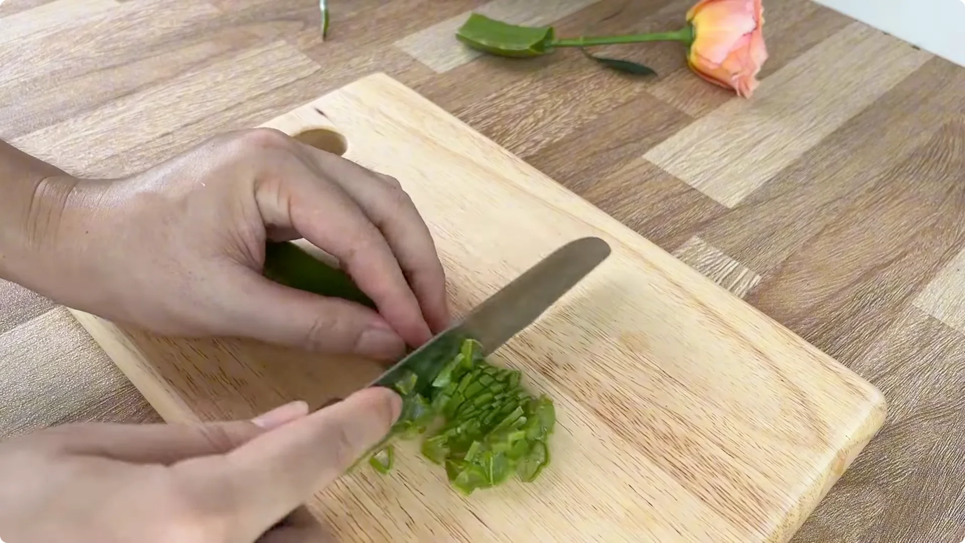 How Any Rose Branch Can Root and Sprout Much Faster screenshot 4