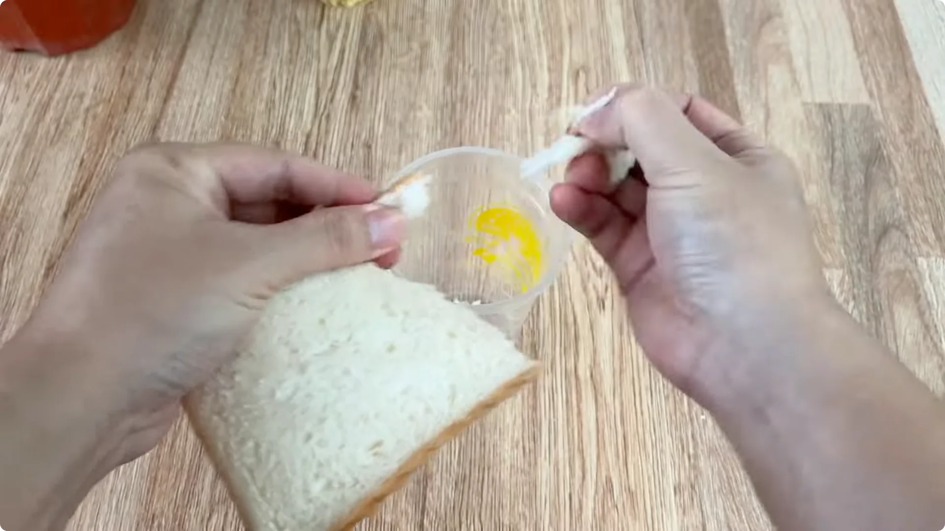 How One Spoon Can Transform Your Rose Plant’s Growth screenshot 2