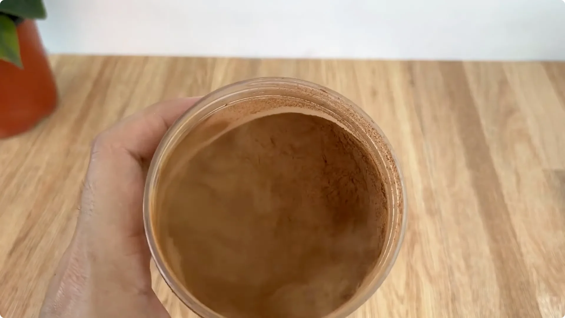 How One Spoonful Helps Rose Branches Root and Bloom Year-Round screenshot 1