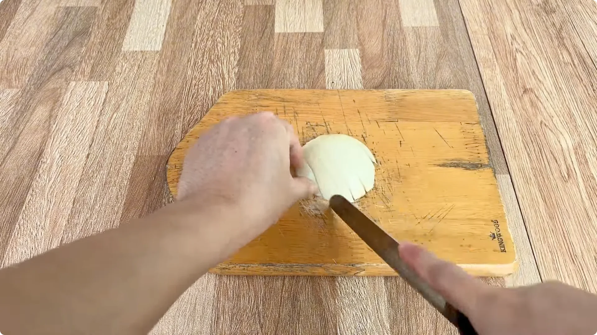 How This Simple Water Trick Grows 1001 Rose Roots Instantly screenshot 3